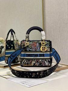 DIOR Handbags 372